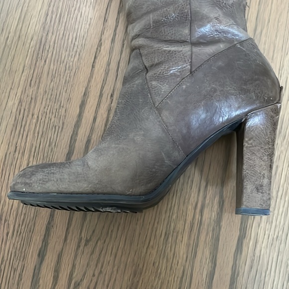 Pre loved. Knee high boots. Enzo Angiolini - Picture 5 of 7